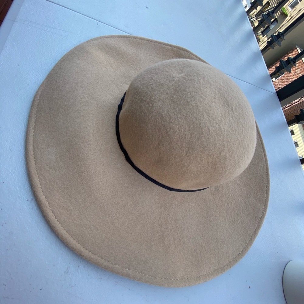 Genuine Camel Wide Brim Hat - Picture 4 of 7